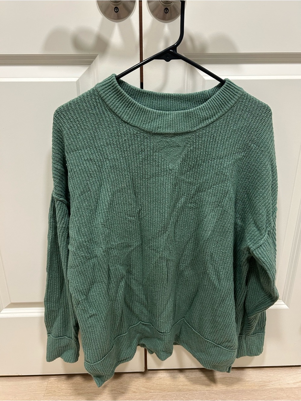 aerie Relaxed Crewneck Sweater in Sage Green